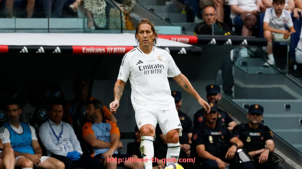 球盟会官网-2024年法甲外援技术适应性及赛季表现研究报告