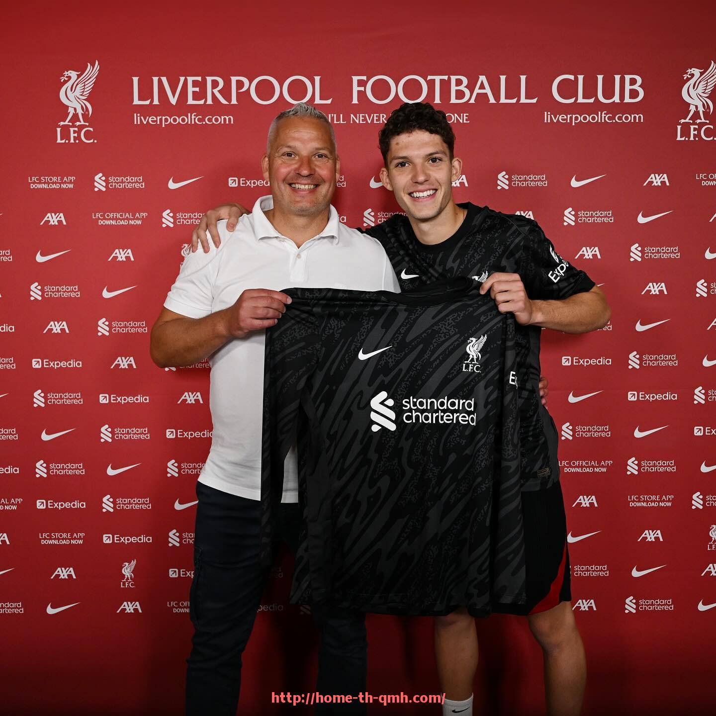 球盟会官网-2003年西甲赛季积分榜与赛程结构讲解